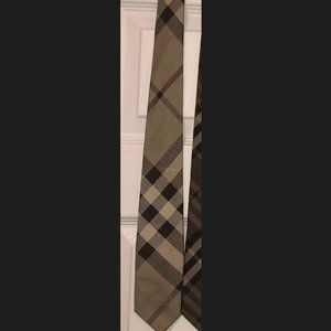 BURBERRY TIE #1